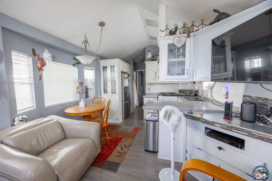 1589 Drew Road, Unit 40 El Centro, CA 92243 - Photo 7 of 35 Gallery Image 7