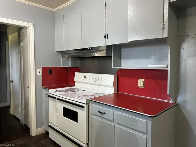 $169,900 | 2119 Old Pipers Gap Road, Cana, VA 24317