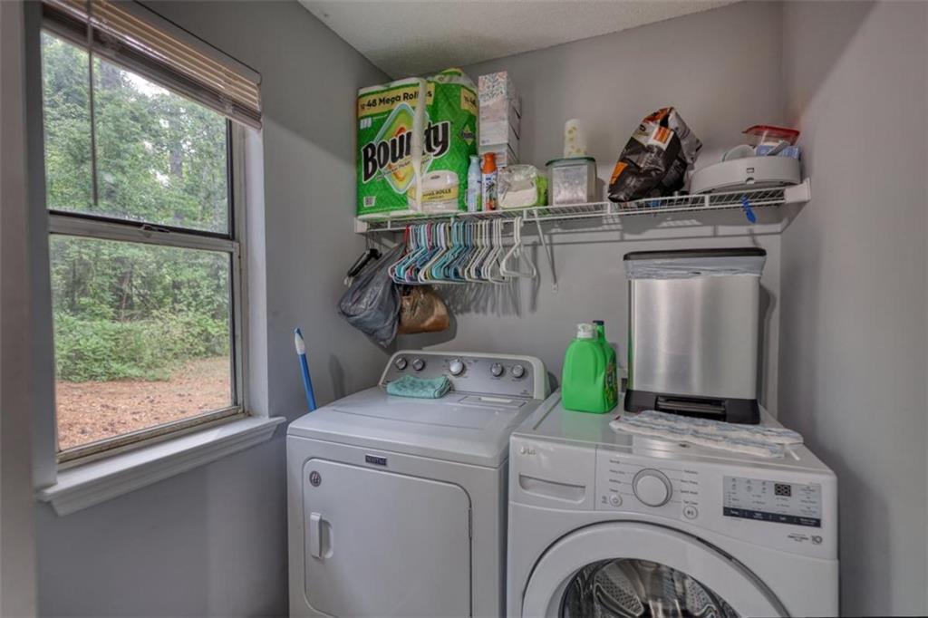 2206 Ridgewood Court Northeast Conyers, GA 30013 - Photo 18 of 49