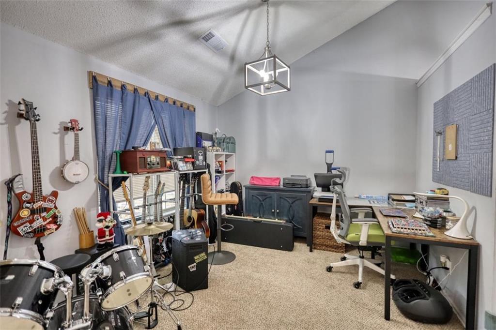 2206 Ridgewood Court Northeast Conyers, GA 30013 - Photo 10 of 49