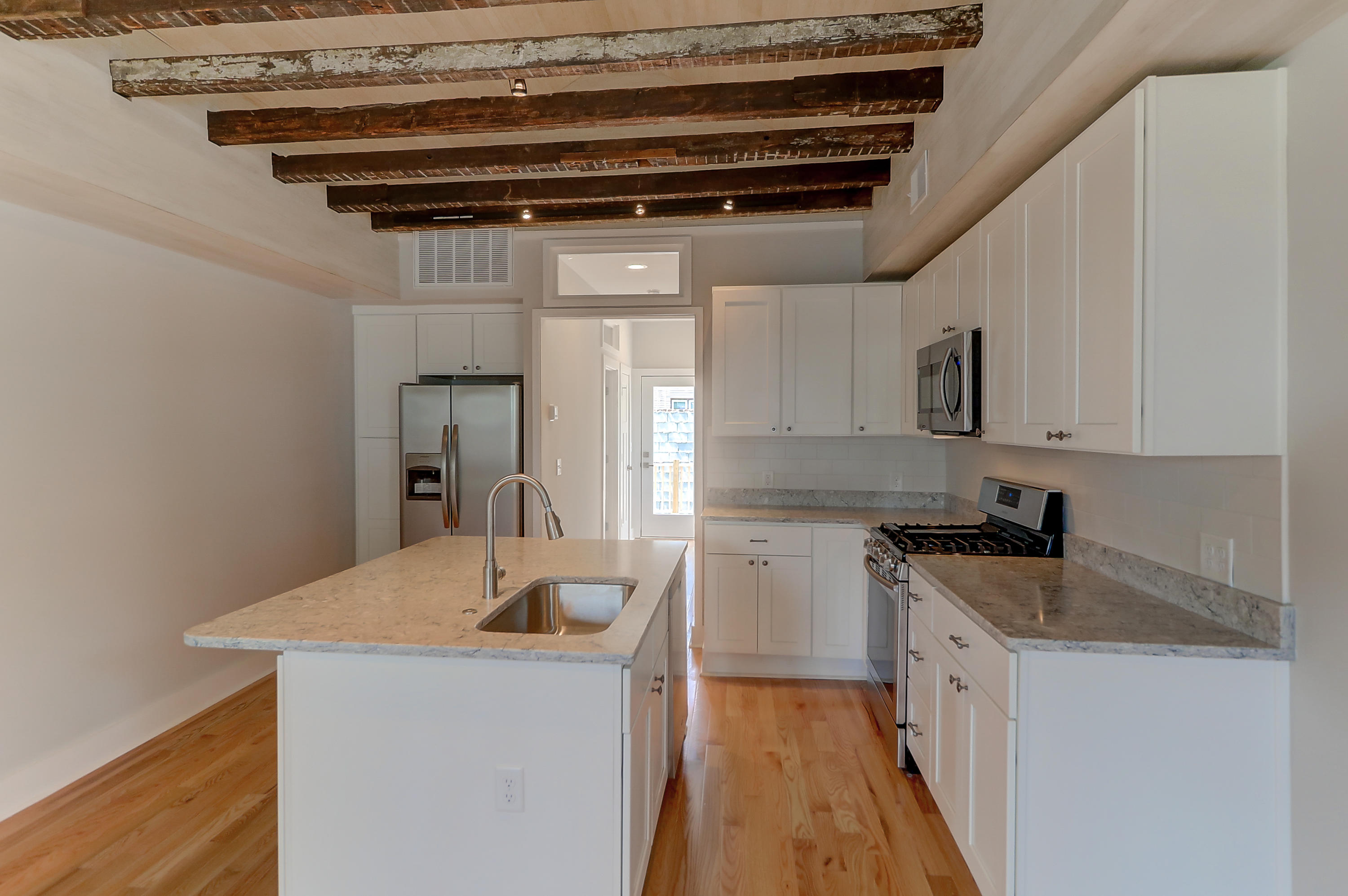 2 Fields Place Charleston, SC 29403 - Photo 7 of 24 2 Fields Place (32)