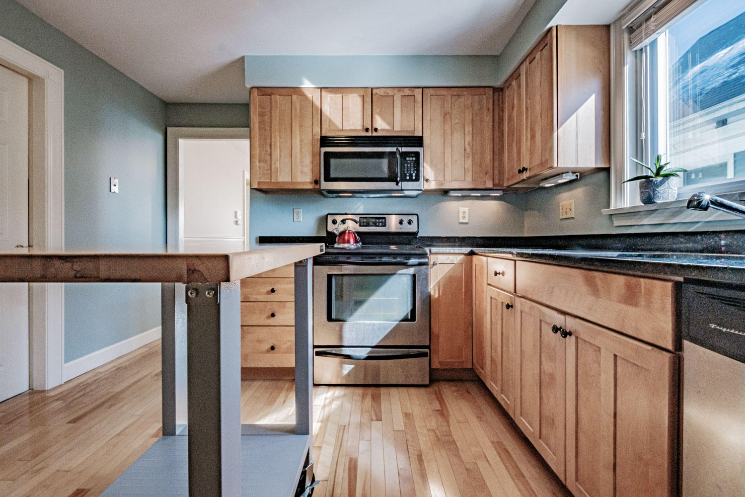 80 Vesper Street, Unit 2 Portland, ME 04101 - Photo 18 of 42 20200220gp-61043