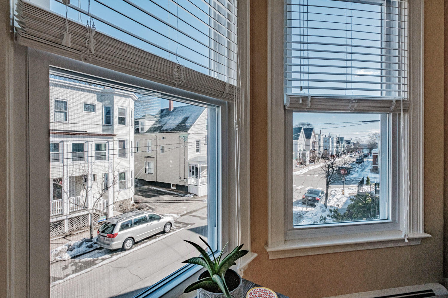 80 Vesper Street, Unit 2 Portland, ME 04101 - Photo 5 of 42 20200220gp-61027
