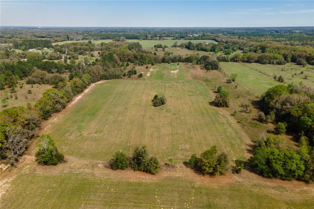 Tbd Southwest 298th Street Newberry, FL 32669 - Photo 6 of 18 a view of a lake