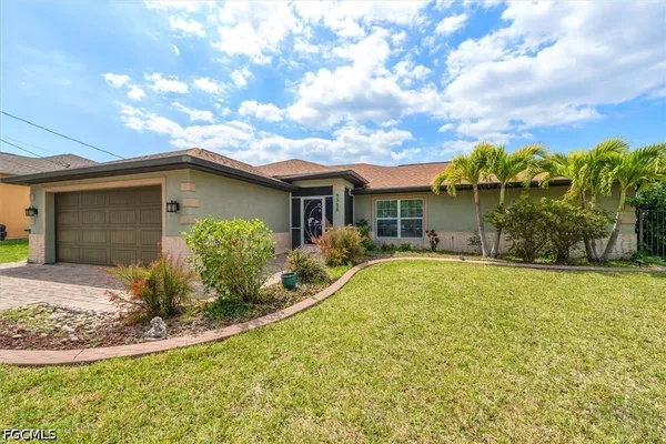 $335,000 | 4548 Southwest 16th Place, Cape Coral, FL 33914