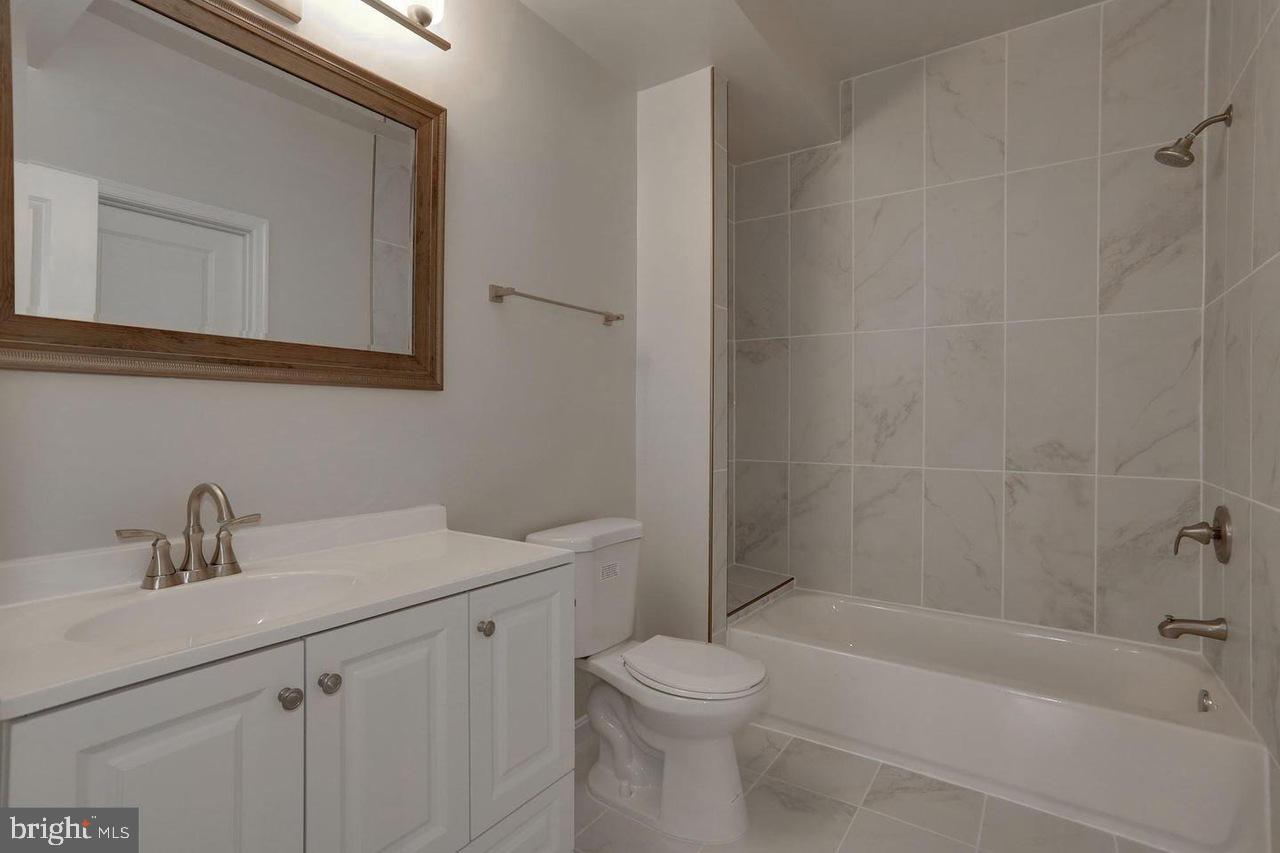 2504 Elvans Road Southeast Washington, DC 20020 - Photo 12 of 17 Gallery Image 12
