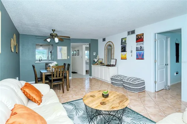 $7,500 | 116 Vista Hermosa Circle, Unit 308C, Sarasota, FL 34242