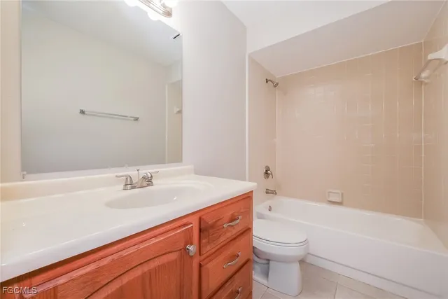 $2,080 | 2016 Southeast 9th Terrace, Cape Coral, FL 33990