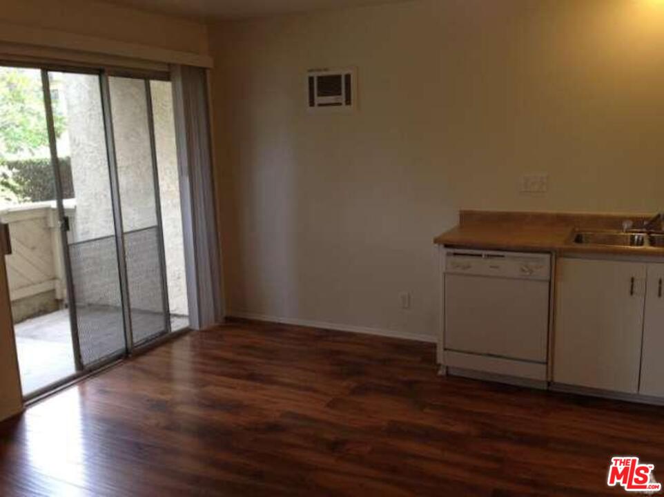 255 South Ventura Road Port Hueneme, CA 93041 - Photo 11 of 12