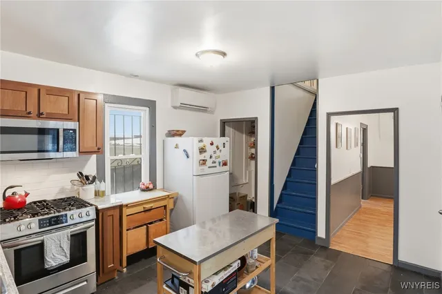 $200,000 | 112 Masten Avenue, Buffalo, NY 14209