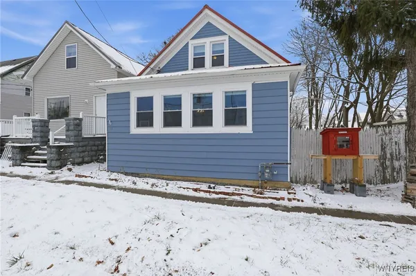 $179,900 | 112 Masten Avenue, Buffalo, NY 14209