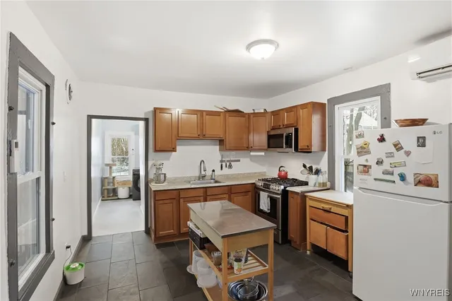 $200,000 | 112 Masten Avenue, Buffalo, NY 14209