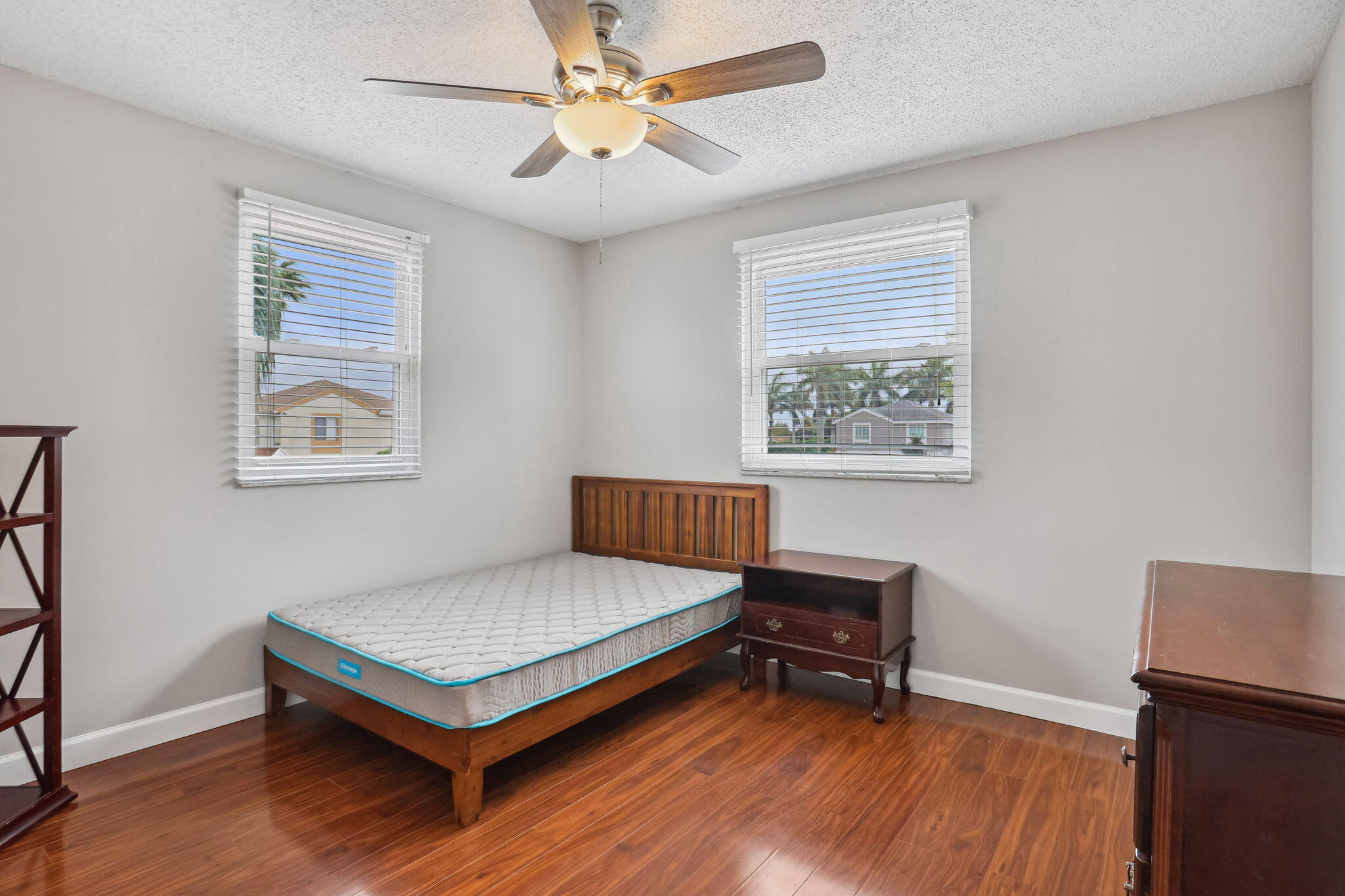 9917 Moss Pond Drive Boca Raton, FL 33496 - Photo 13 of 19 32-web-or-mls-0E2A8074