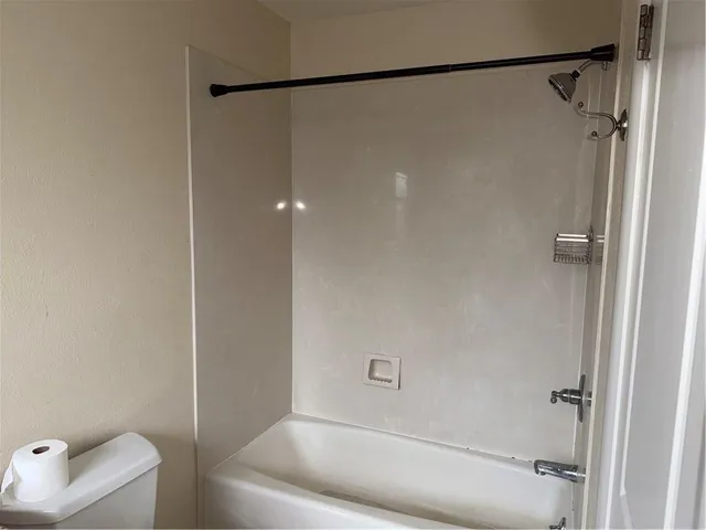 $2,500 | Undisclosed Address, River Ridge, LA 70123