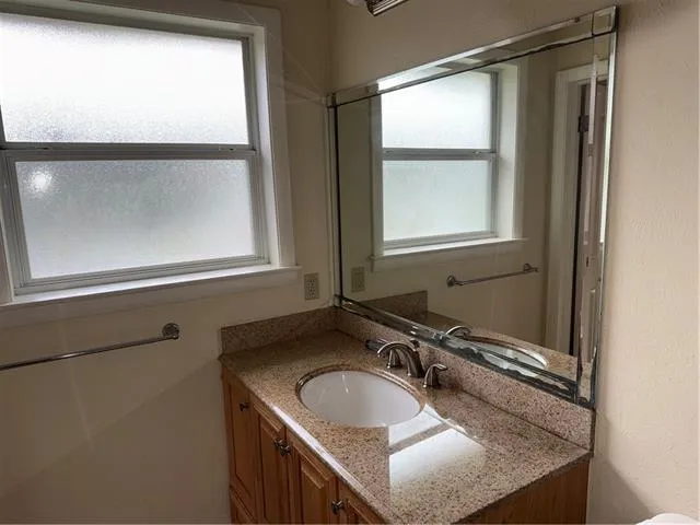 $2,300 | 424 Celeste Avenue, River Ridge, LA 70123