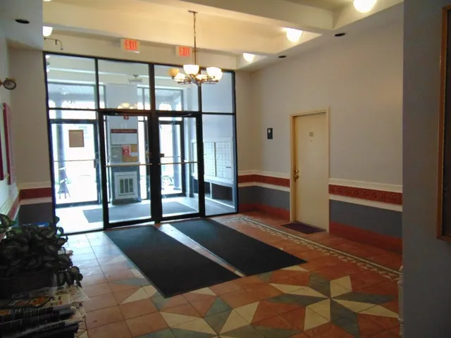 $2,000 | 10 Weston Avenue, Unit 430, Quincy, MA 02170