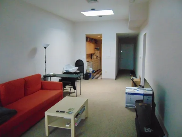 $2,000 | 10 Weston Avenue, Unit 430, Quincy, MA 02170