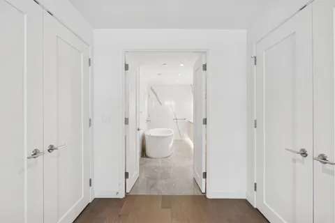 $1,250,000 | 800 Ave At Port Imperial, Unit 517, Weehawken, NJ 07086