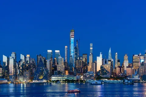 $1,250,000 | 800 Ave At Port Imperial, Unit 517, Weehawken, NJ 07086