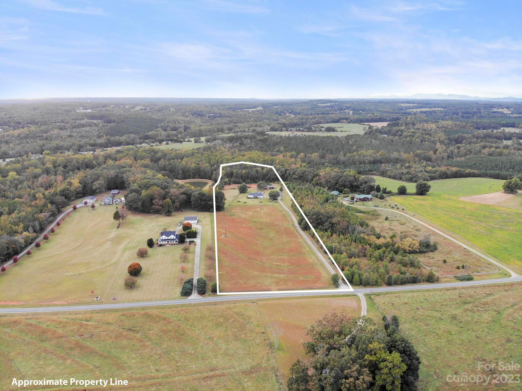 427 Red Barn Road Ellenboro, NC 28040 - Photo 5 of 48 Gallery Image 5