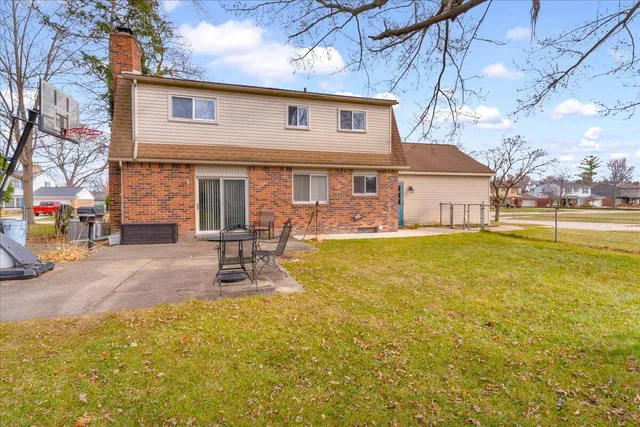 $395,000 | 17849 Fairway, Livonia, MI 48152