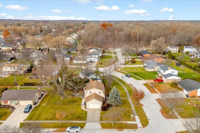 $395,000 | 17849 Fairway, Livonia, MI 48152