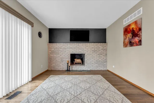 $395,000 | 17849 Fairway, Livonia, MI 48152