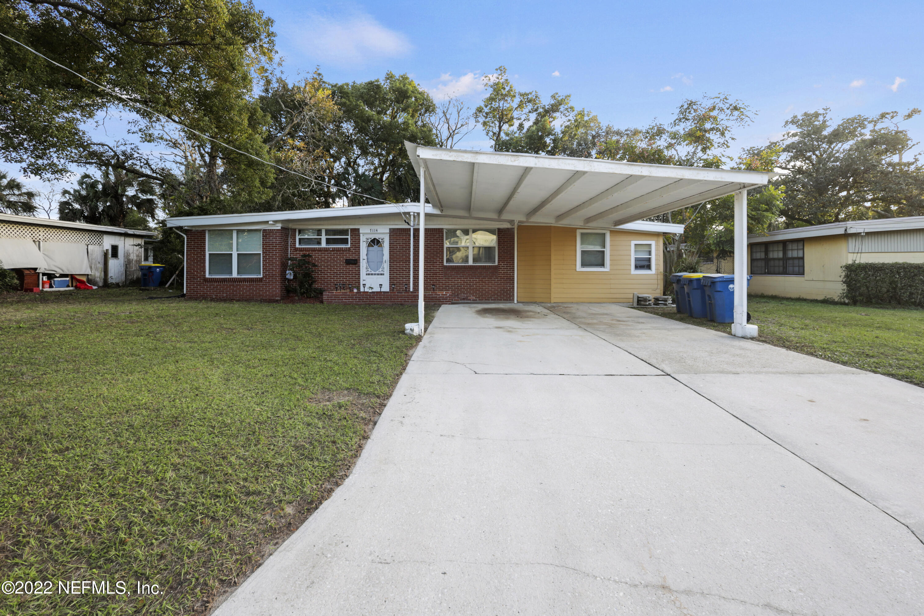 7114 Alana Road Jacksonville, FL 32211 - Photo 1 of 19 0E2A9679