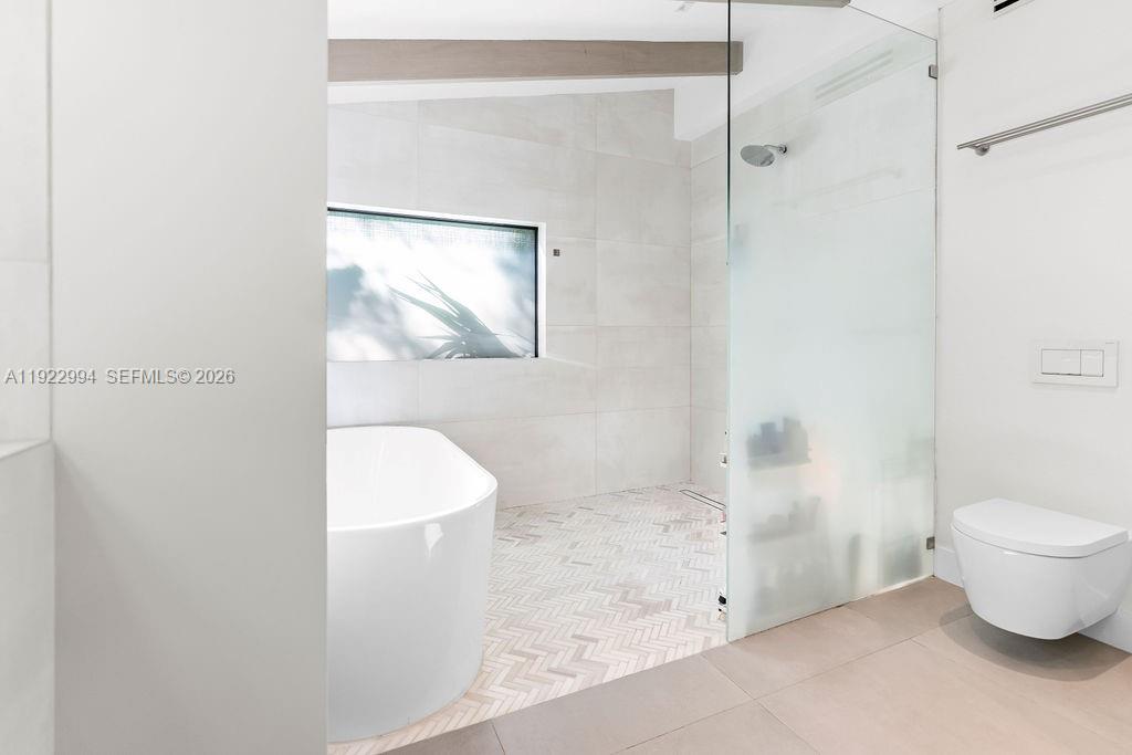 4095 Battersea Road Miami, FL 33133 - Photo 32 of 53 Luxury bath Design