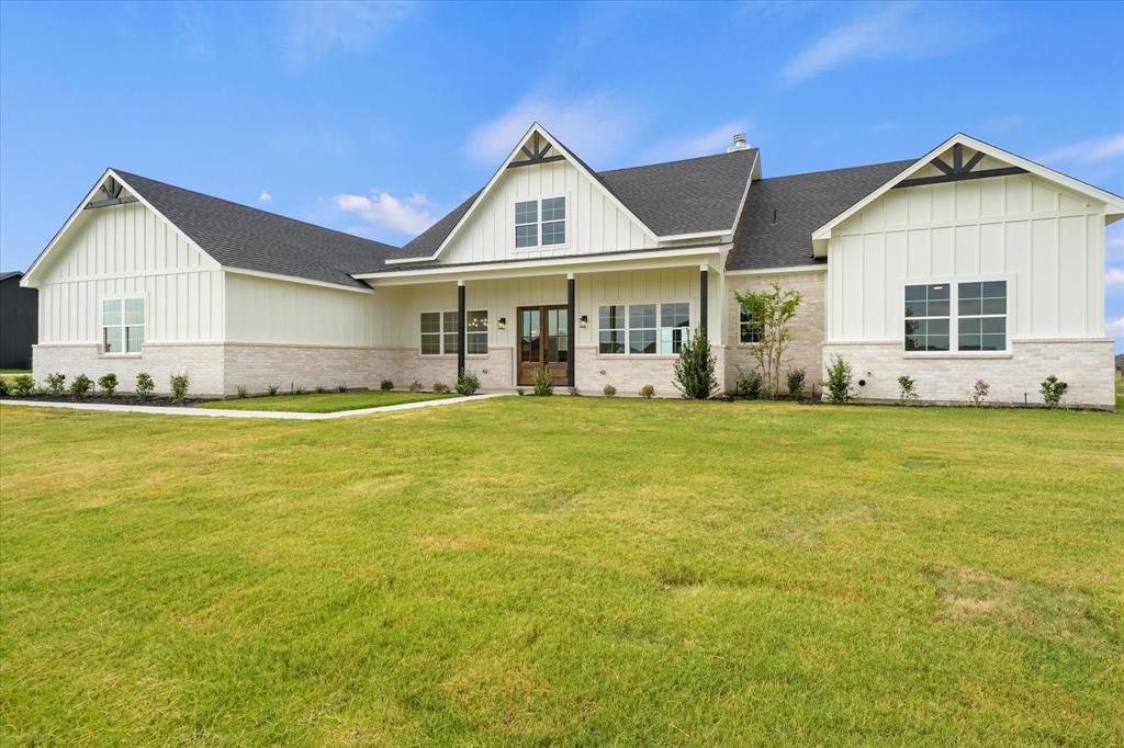 10641 Rye Bread Lane Venus, TX 76084 - Photo 4 of 40 Gallery Image 4