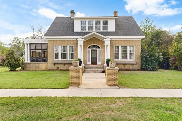 $495,000 | 302 North 1st Street, Cameron, SC 29030