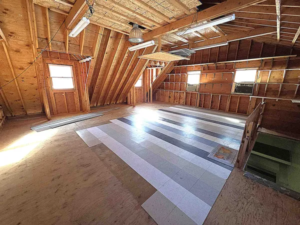 $599,900 | 9 Norton Woods Drive, Newmarket, NH 03857