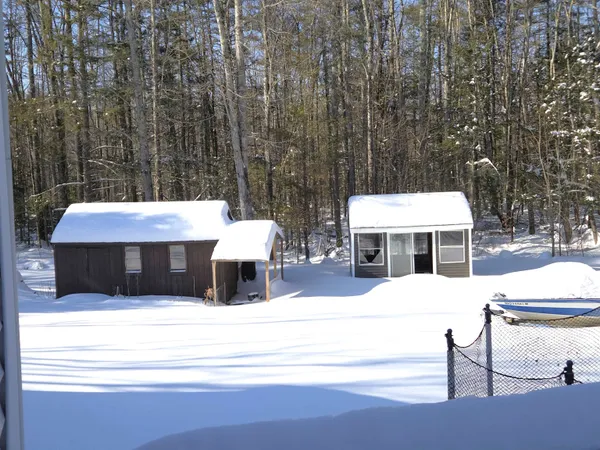 $599,900 | 9 Norton Woods Drive, Newmarket, NH 03857