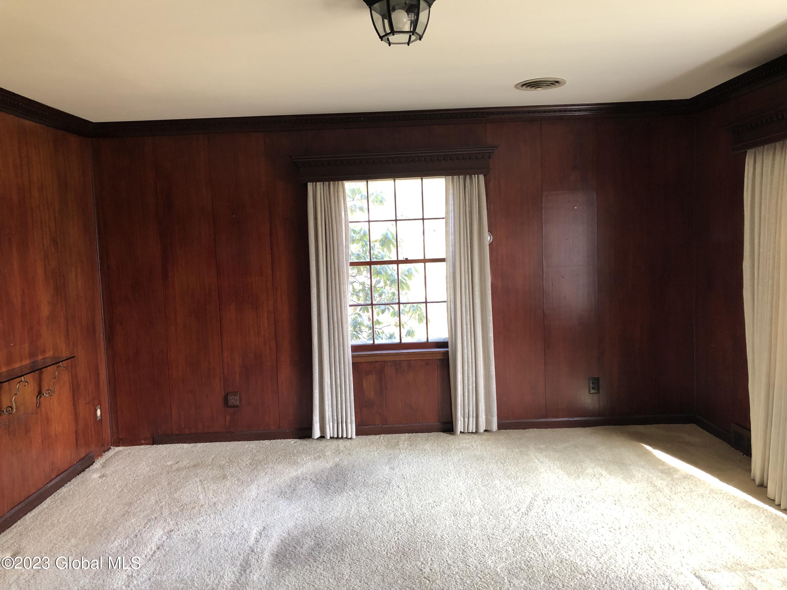 1131 Ruffner Road Niskayuna, NY 12309 - Photo 12 of 37 IMG_5393