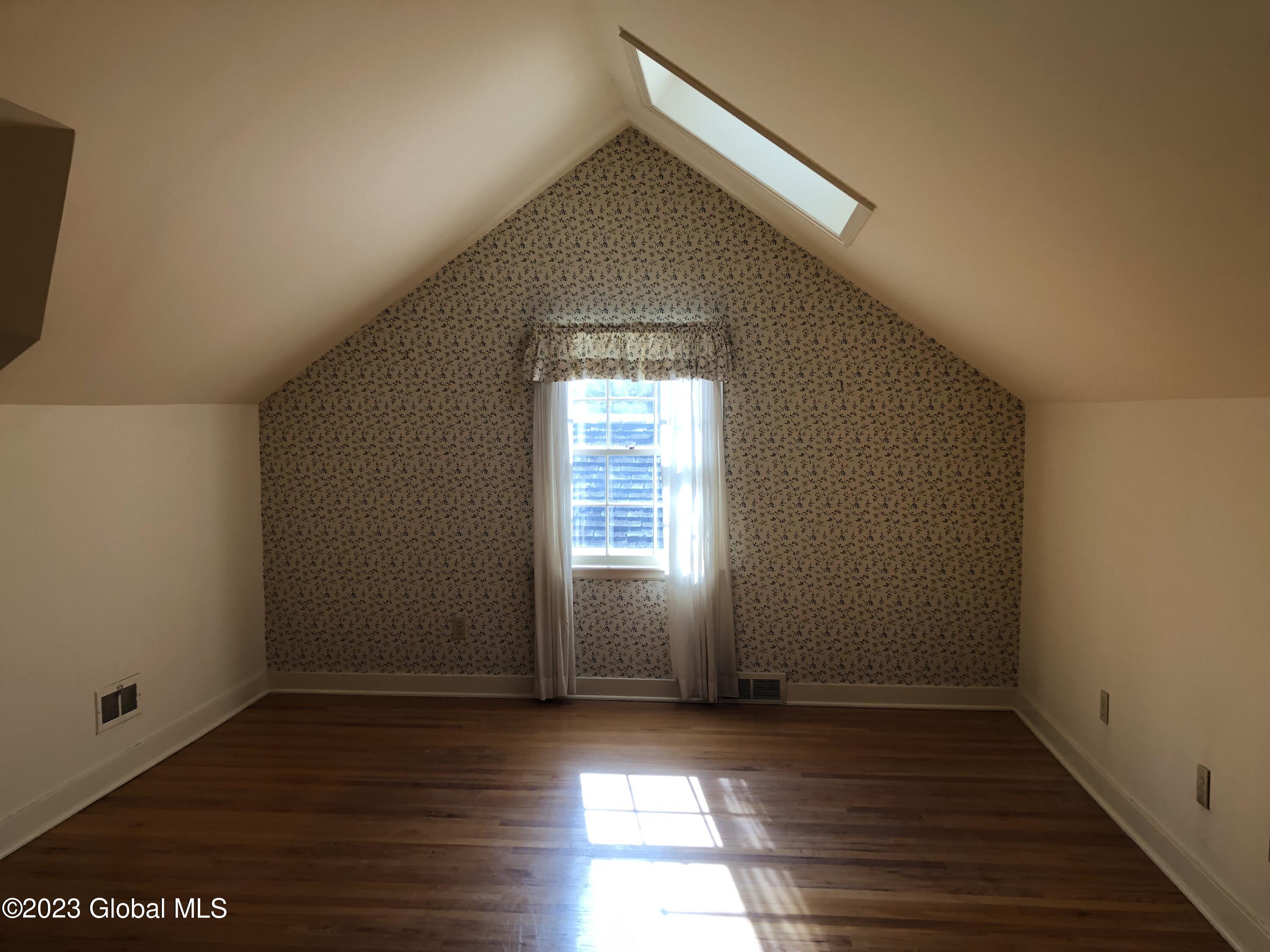 1131 Ruffner Road Niskayuna, NY 12309 - Photo 21 of 37 IMG_5419