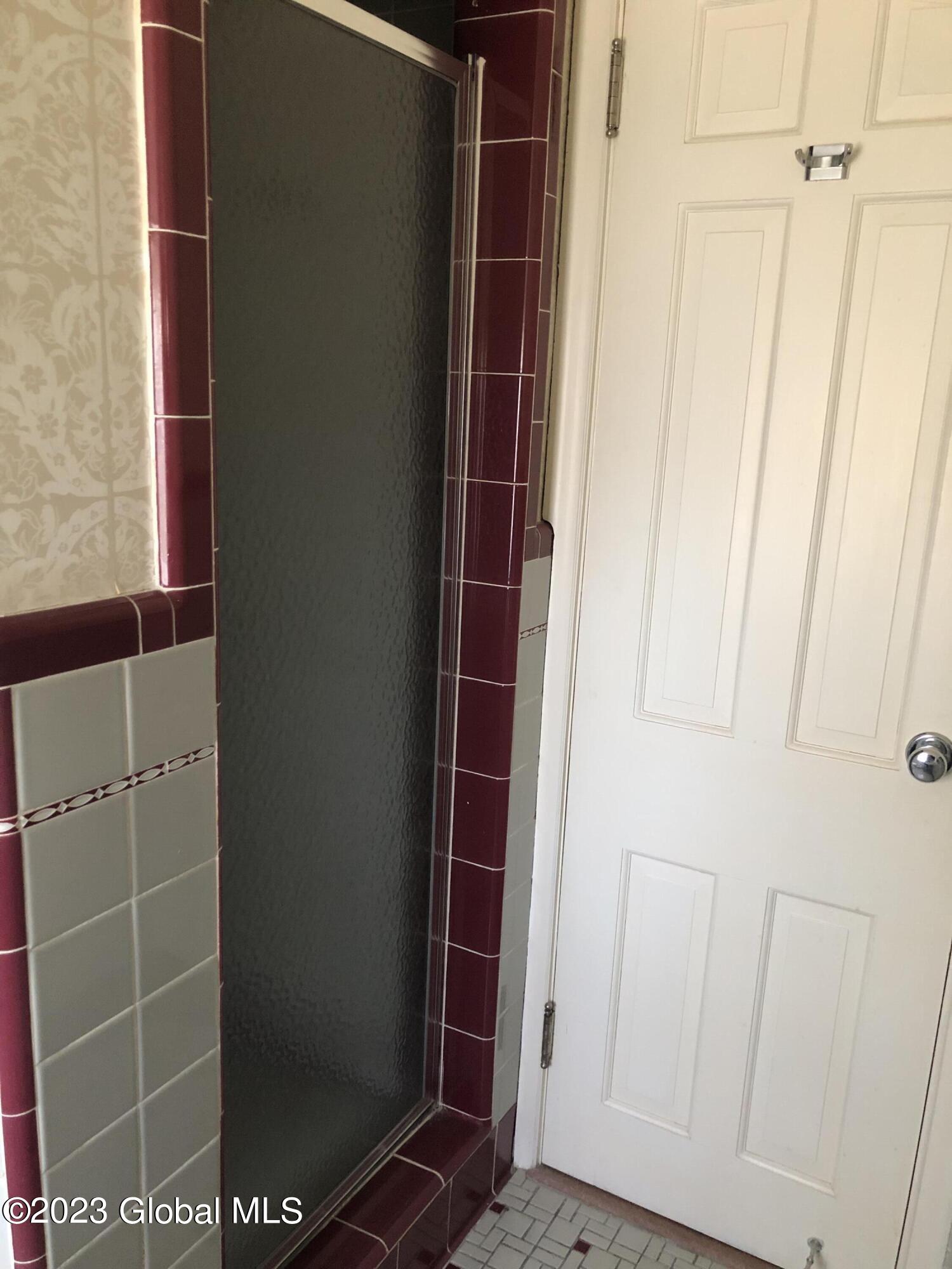 1131 Ruffner Road Niskayuna, NY 12309 - Photo 27 of 37 IMG_5414