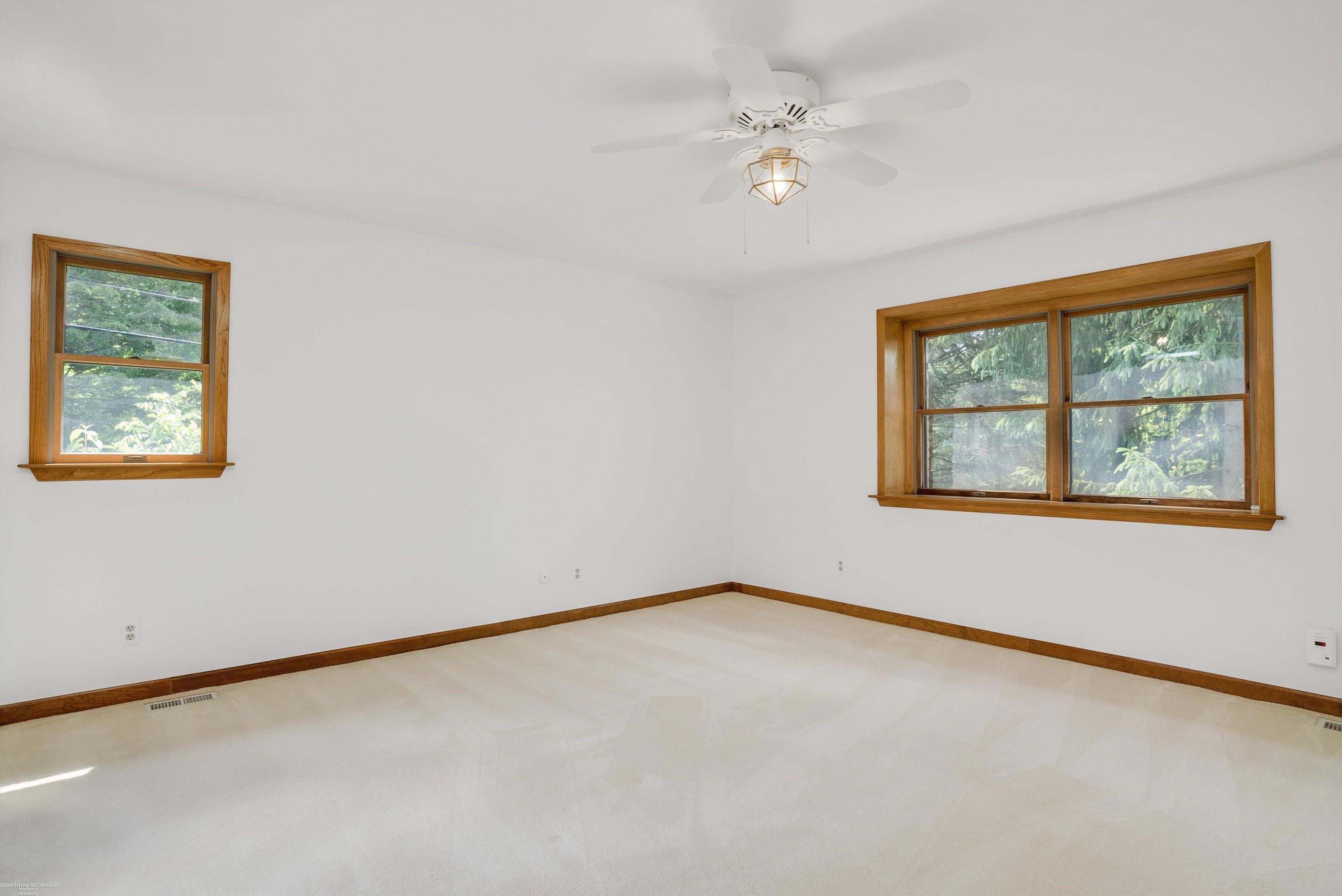 8225 West Gates Street Romeo, MI 48065 - Photo 39 of 73 50146506-bc2b65dc-448a-410e-9e9a-23b4810fdf57.JPG