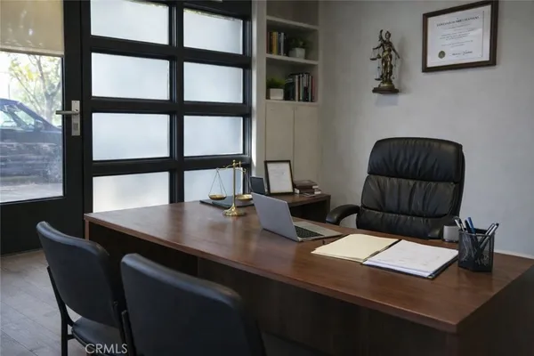 $3,600 | 171 East City Pl Drive, Santa Ana, CA 92705