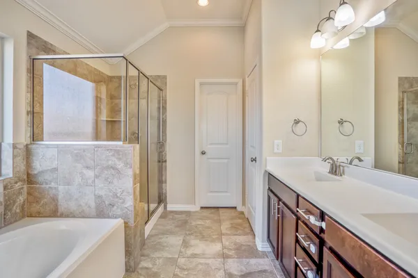 $2,300 | 20715 Redbud Rain Drive, Katy, TX 77449