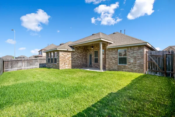 $2,300 | 20715 Redbud Rain Drive, Katy, TX 77449