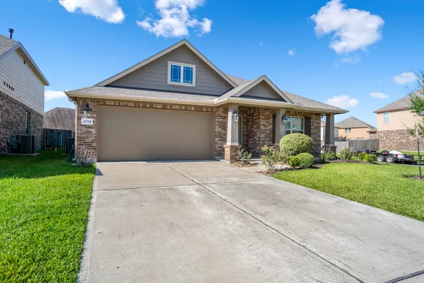 $2,300 | 20715 Redbud Rain Drive, Katy, TX 77449