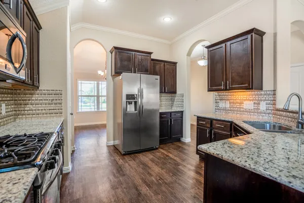 $2,300 | 20715 Redbud Rain Drive, Katy, TX 77449