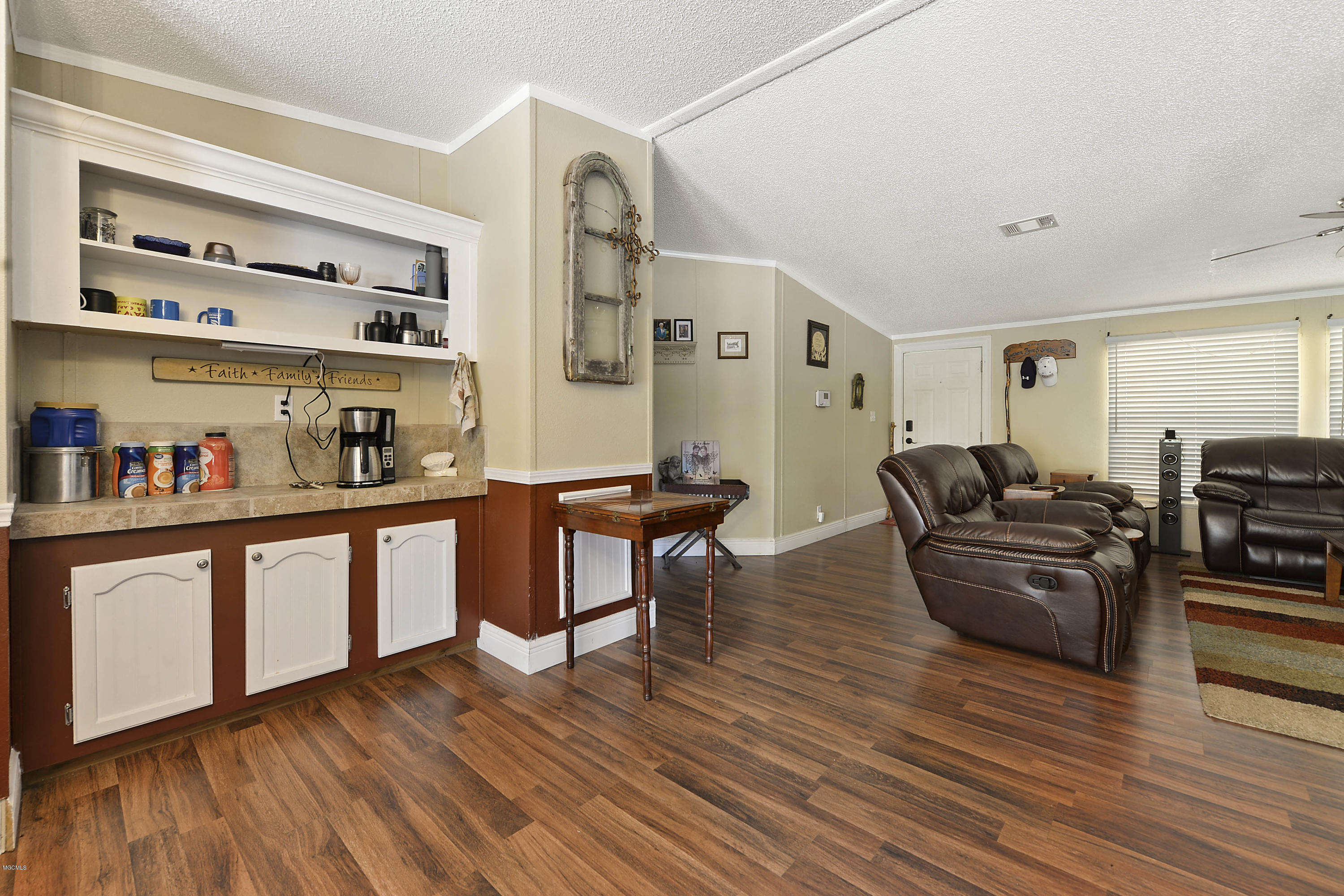 23750 Old River Road Vancleave, MS 39565 - Photo 6 of 33 009