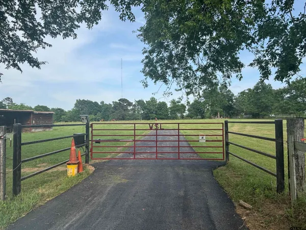 $89,900 | 13055 County Road 287, Whitehouse, TX 75791