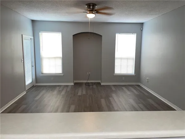 $1,000 | 515 Spartan Drive, Unit 7202, Slidell, LA 70458