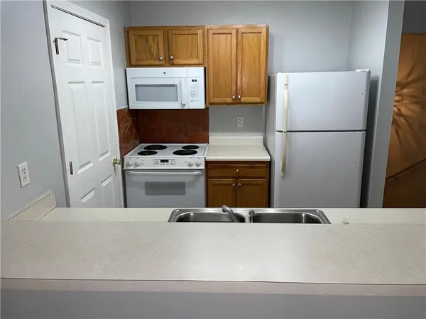 $1,000 | 515 Spartan Drive, Unit 7202, Slidell, LA 70458
