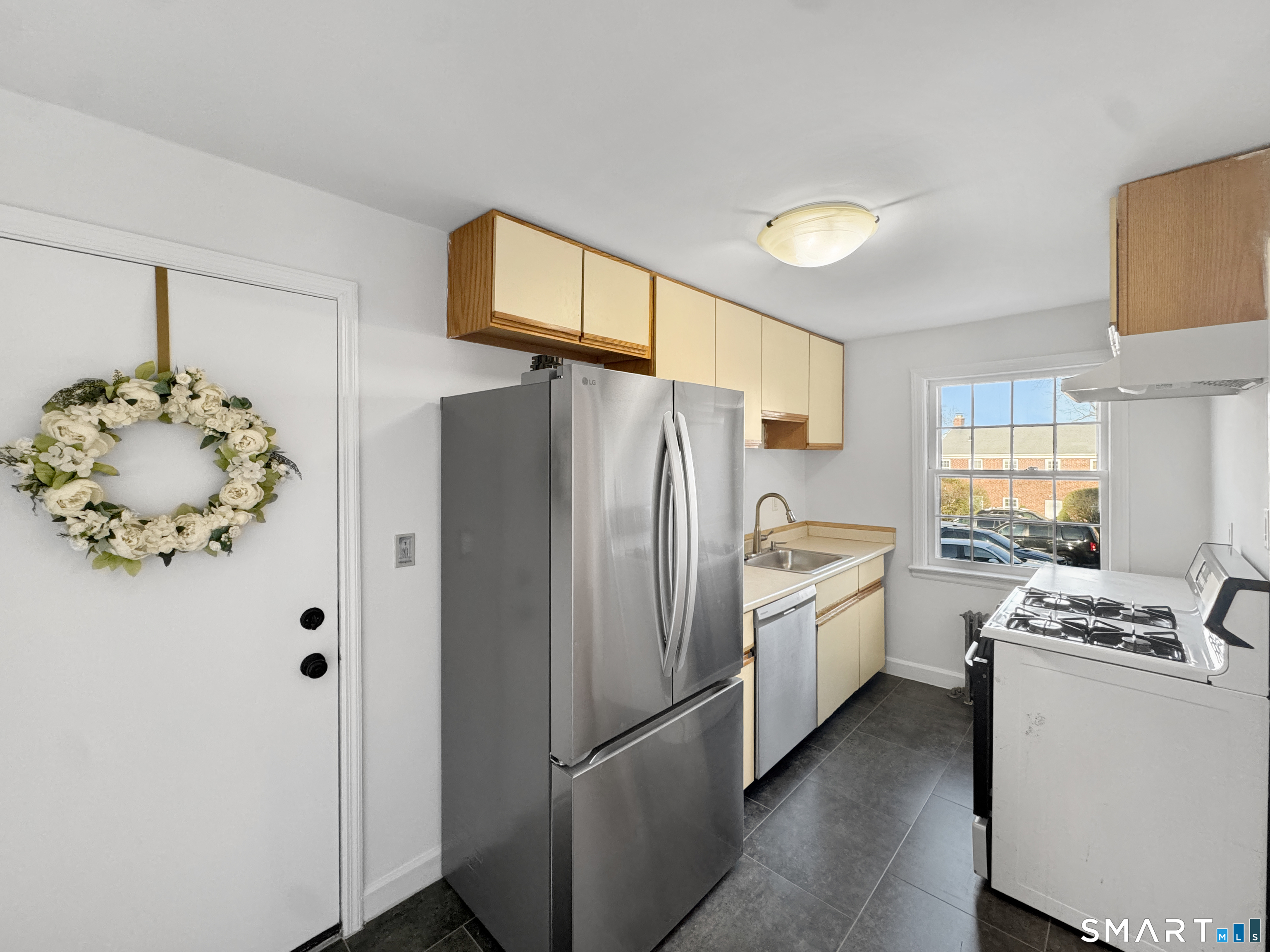 39 Prospect Street, Unit 39 Norwalk, CT 06850 - Photo 6 of 11