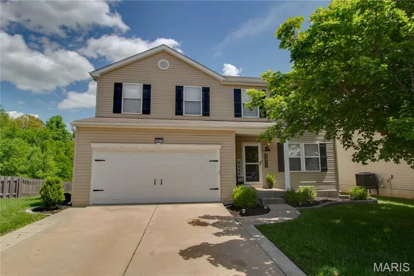$365,000 | 6811 Beall Court, Godfrey, IL 62035