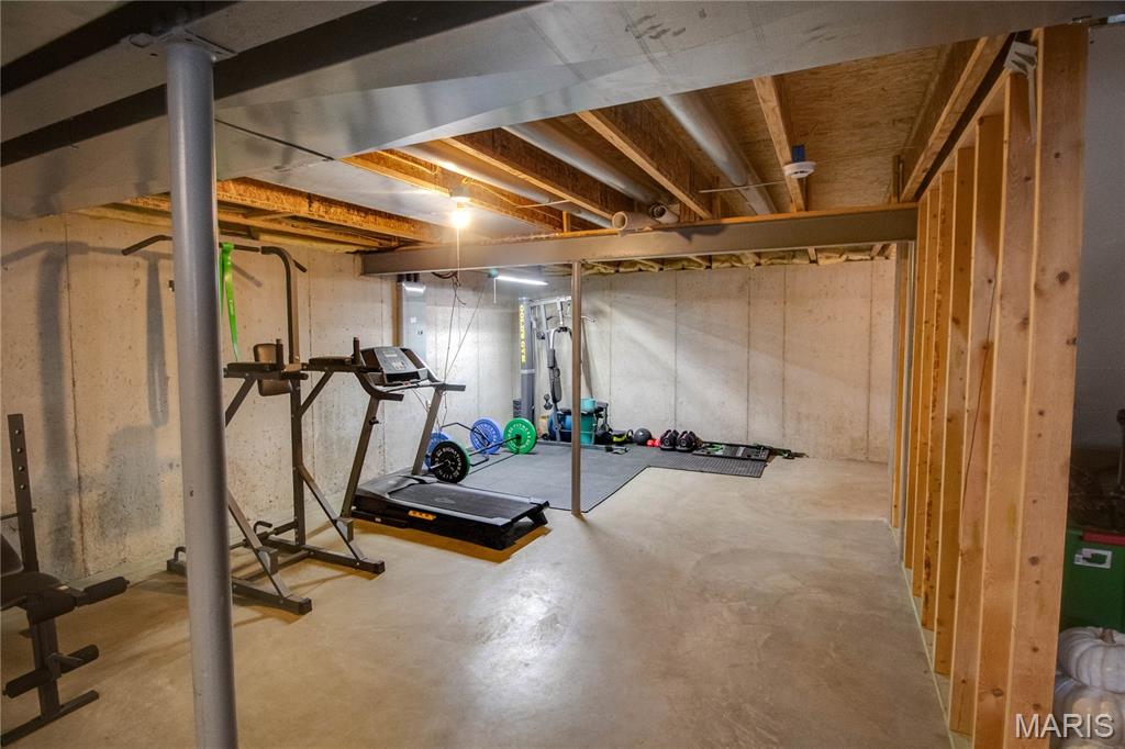 6811 Beall Court Godfrey, IL 62035 - Photo 46 of 57
