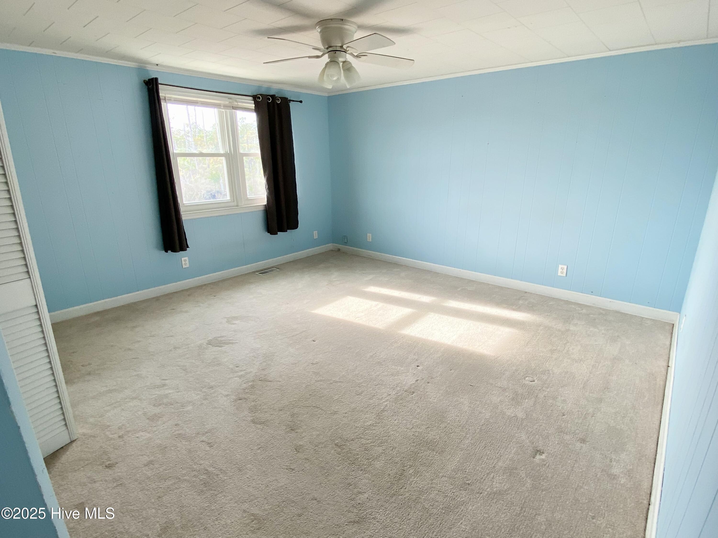112 Croaker Street Davis, NC 28524 - Photo 17 of 28 Bedroom 1